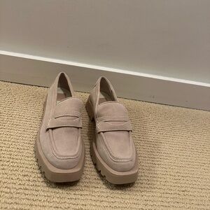 Dolce vita loafers, like new!